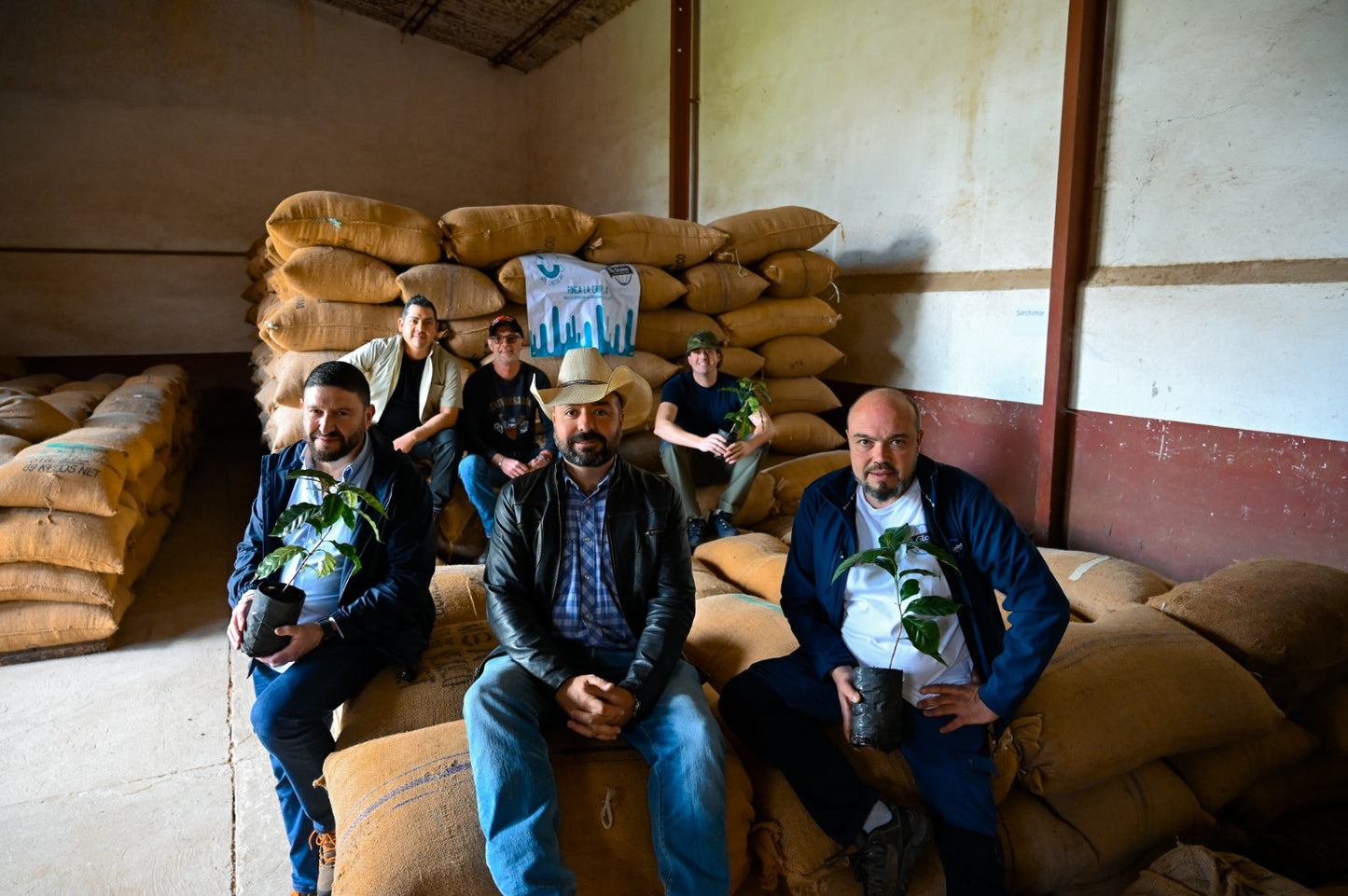 De la Sierra Madre al mundo: La excelencia cafetalera de La Capilla por Gustavo Amieva.
