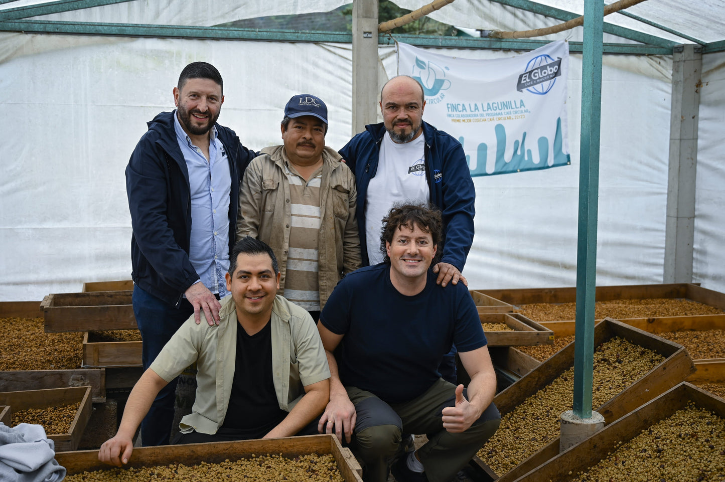 Don Cirilo Ambrosio: cultivando en la sombra